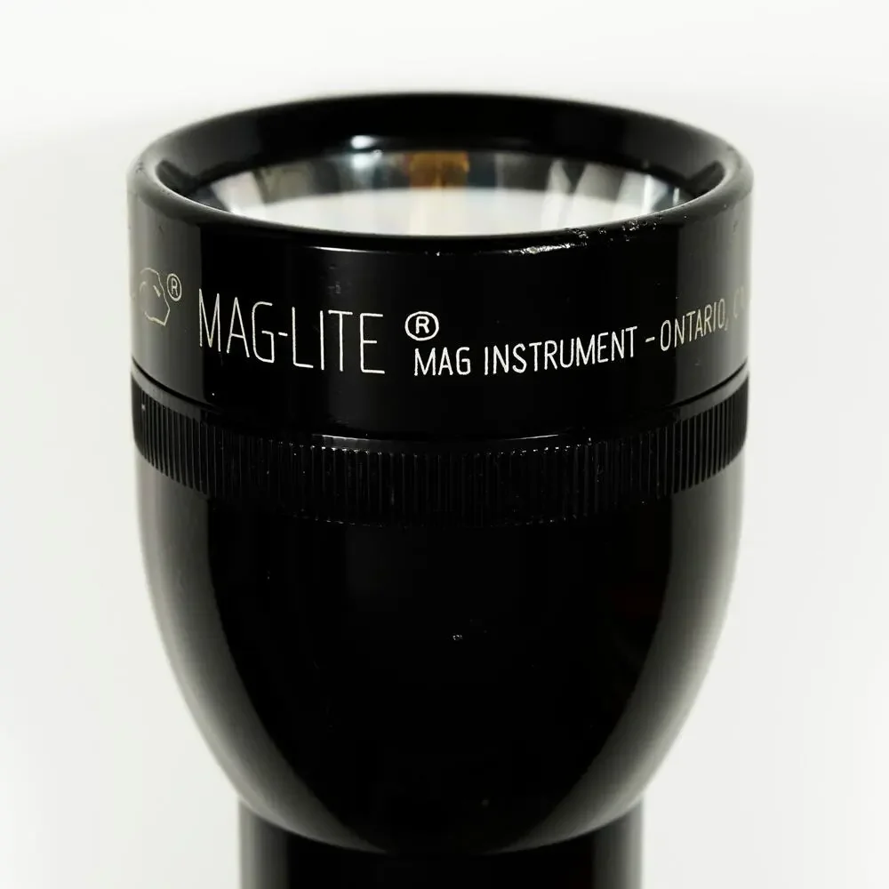 Maglite 2D Cell Black Flashlight USA Made 10